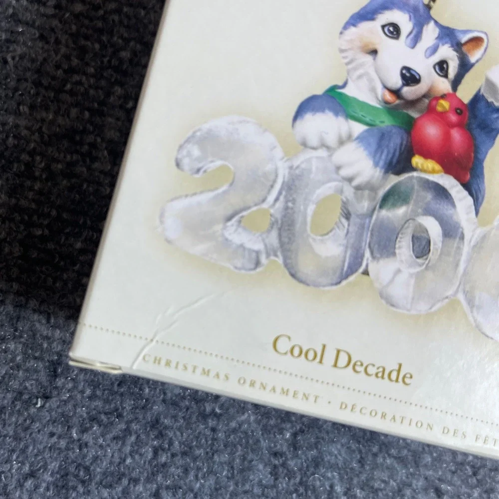 Hallmark Keepsake 2006 Cool Decade Husky Puppy Christmas Ornament QX2463